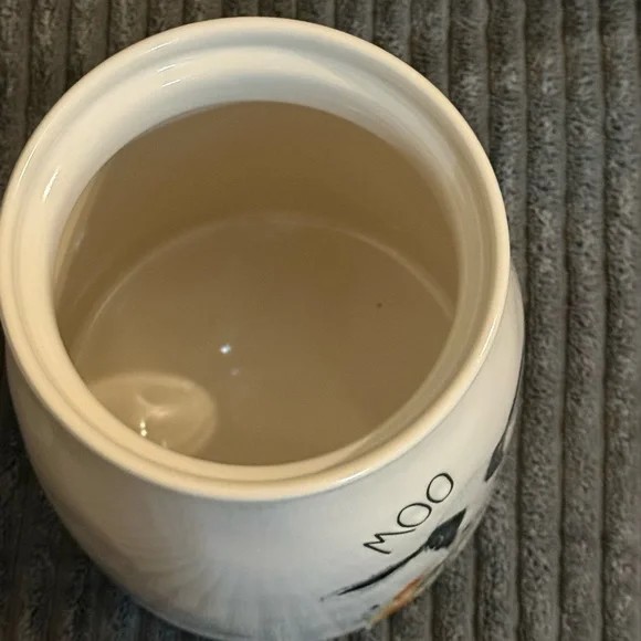 Rae Dunn Cow 🐄 with Flowers Canister- Farmhouse style- New - Picture 7 of 9